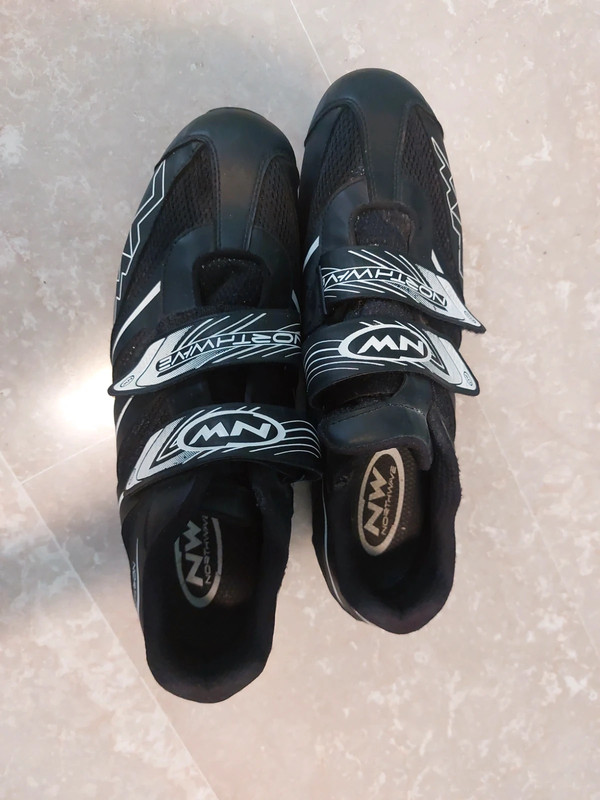 Scarpini ciclismo 2025