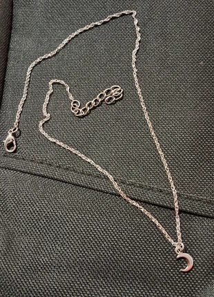 Collanina con luna, brand: Lindt, condizioni: Nuovo con cartellino, €2.00, €2.80 include la Protezione acquisti