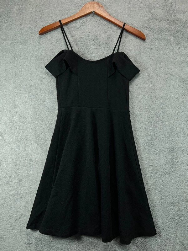 Womens XS Black Sleeveless Party Dress 1