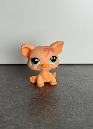 LPS cochon assis #998, marke: Petshop, zustand: Sehr gut, größe: Einheitsgröße, 5,00 €, 5,95 € inklusive Vinted-Käuferschutz
