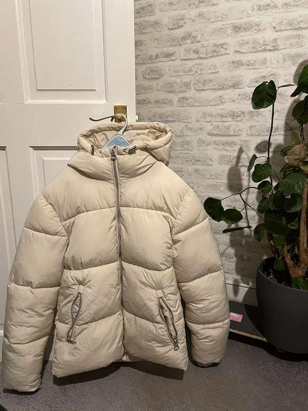 H&m beige clearance puffer coat