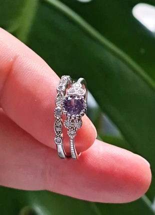 Ensemble bagues élégante Argent S925 Zircone violet scintillantes femme taille 54, marke: Argent, zustand: Sehr gut, größe: 54.3 mm / 17.3 mm Ø, 30,00 €, 32,20 € inklusive Vinted-Käuferschutz