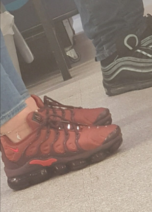 Nike vapormax sales burnt orange