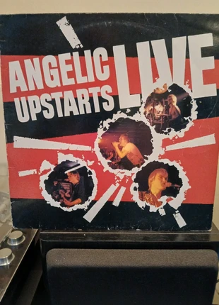 LP Angelic upstarts, état: Bon état, 12,00 €, 13,30 € Protection acheteurs incluse