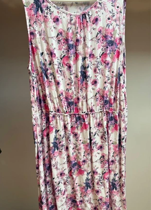 Jurkje voor zomer, merk: kik, staat: Heel goed, maat: XXXL / 46 / 18, € 3,50, € 4,38 inclusief Kopersbescherming