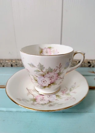 Prachtig! Kop en schotel Maythorne Winchester fine Bone China England, marque: Royal, état: Très bon état, 6,95 €, 8,00 € Protection acheteurs (Pro) incluse