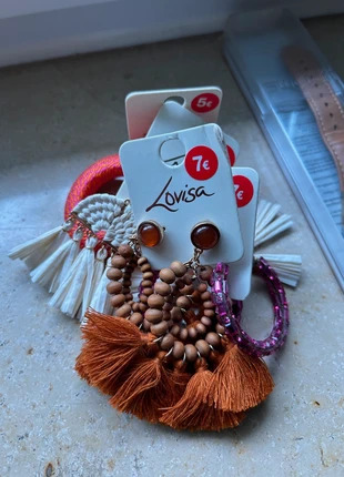 Earrings 5€ x1, merk: Louisa, staat: Nieuw met prijskaartje, € 5,00, € 5,95 inclusief Kopersbescherming