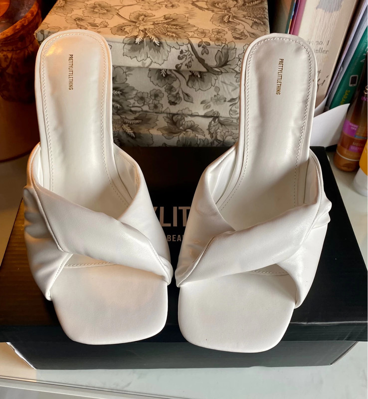 Pretty little thing white mules - Vinted