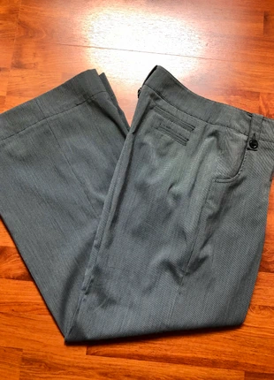 Pantalón Morgan, brand: Morgan, condizioni: Ottime, taglia: L / IT 44 / EU 40, €9.00, €10.15 include la Protezione acquisti