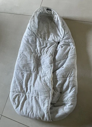 Nid d’ange bébé, marque: Kiabi, état: Très bon état, 4,00 €, 4,90 € Protection acheteurs incluse