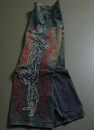 Bagge jeans dark wash tribal rare embroidered M, marque: y2k, état: Très bon état, taille: M, 64,99 €, 68,94 € Protection acheteurs incluse