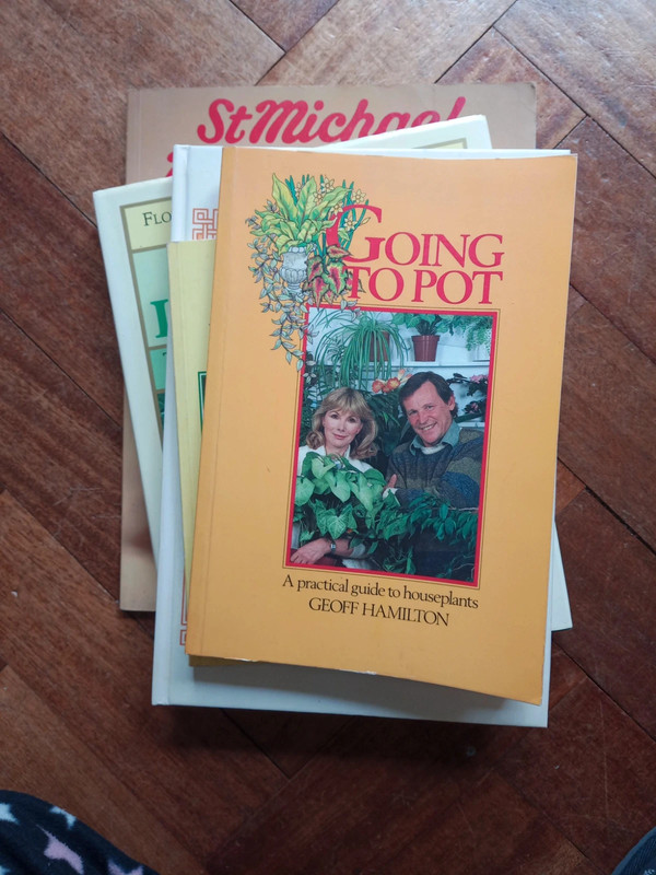 Vintage houseplant book bundle 1