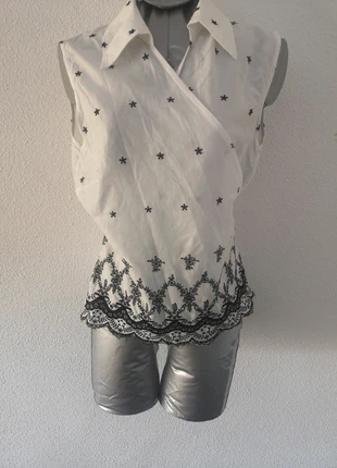 Blusa curvy blanca con bordados en negro de zendra talla 50, marque: Zendra, état: Très bon état, taille: 5XL / 50 / 22, 12,00 €, 13,30 € Protection acheteurs incluse