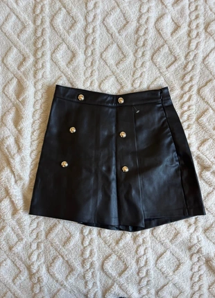 Jupe en cuir 34, marque: Pimkie, état: Neuf sans étiquette, taille: XS / 34 / 6, 10,00 €, 11,20 € Protection acheteurs incluse