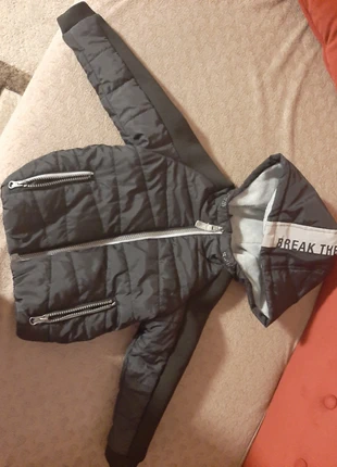 Winter Jacke , marque: Primark, état: Très bon état, taille: 24-36 mois / 92 cm, 10,00 €, 11,20 € Protection acheteurs incluse
