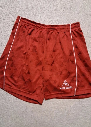 Short Le Coq Sportif Rouge, marque: Le Coq Sportif, état: Très bon état, taille: S, 15,00 €, 16,45 € Protection acheteurs (Pro) incluse