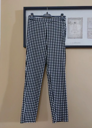 Pantaloni bianchi e neri a quadretti Vichy, taglia M, EU 38, Stradivarius, marque: Vintage Dressing, état: Très bon état, taille: M / 38 / 10, 10,00 €, 11,20 € Protection acheteurs incluse