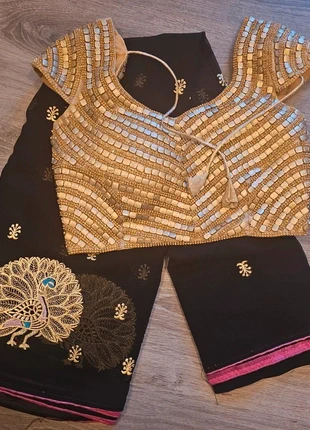 Saree avec blouse, brand: saree, condizioni: Nuovo con cartellino, taglia: M / IT 42 / EU 38, €49.00, €52.15 include la Protezione acquisti