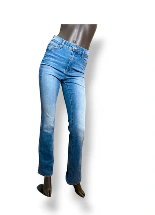 Jeans patte d'éléphant, marke: ONLY, zustand: Sehr gut, größe: S / 36 / 8, 15,00 €, 16,45 € inklusive Vinted-Käuferschutz