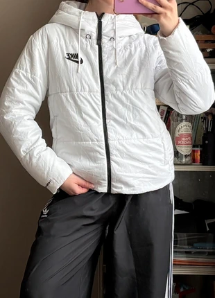 Nike therma fit jacket coat, merk: Nike, staat: Heel goed, maat: M / 38 / 10, € 30,00, € 32,20 inclusief Kopersbescherming