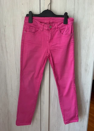 Jeans Skinny Fucsia Guess - Taglia 40 (Vita Bassa), marke: GUESS, zustand: Sehr gut, größe: L / 40 / 12, 6,00 €, 7,00 € inklusive Vinted-Käuferschutz