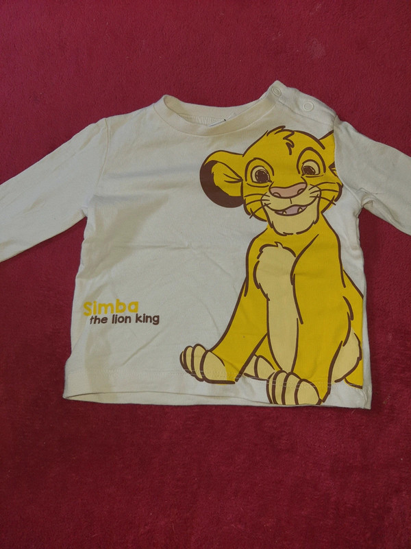 T shirt simba