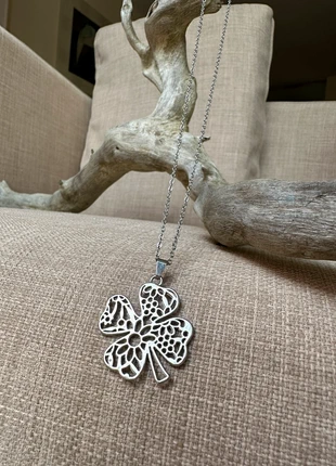 Longue collier trèfle à quatre feuilles LBVYR, marque: LBVYR, état: Très bon état, 5,00 €, 5,95 € Protection acheteurs incluse