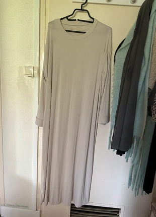 Robe longue, marke: Boutique indépendante, zustand: Neu, größe: Einheitsgröße, 10,00 €, 11,20 € inklusive Vinted-Käuferschutz