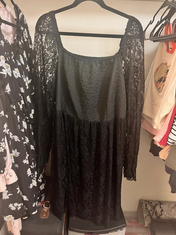 Black A-line dress with long, sheer lace sleeves 2