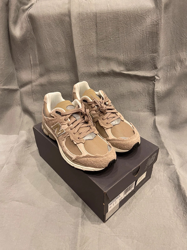 New Balance 2002R Protection Pack Beige | Vinted