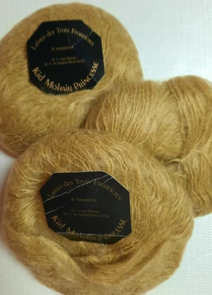 Kid mohair princesse, brand: LAINE, condizioni: Ottime, €12.00, €13.30 include la Protezione acquisti