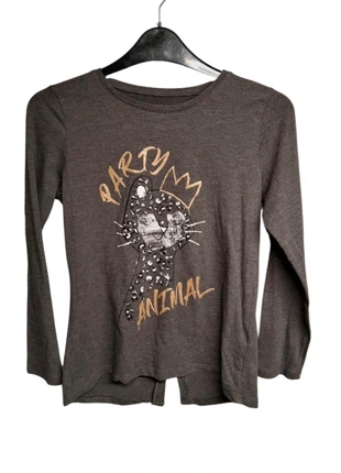 Matalan Girls grey long sleeved tshirt 10years, brand: Matalan, condition: Very good, size: 10 years / 140 cm, £1.00, £1.38 includes Buyer Protection