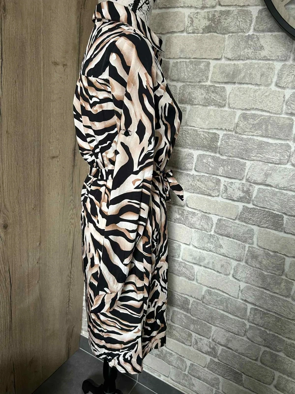 Robe chemise avec ceinture taille S - photo numéro 4
