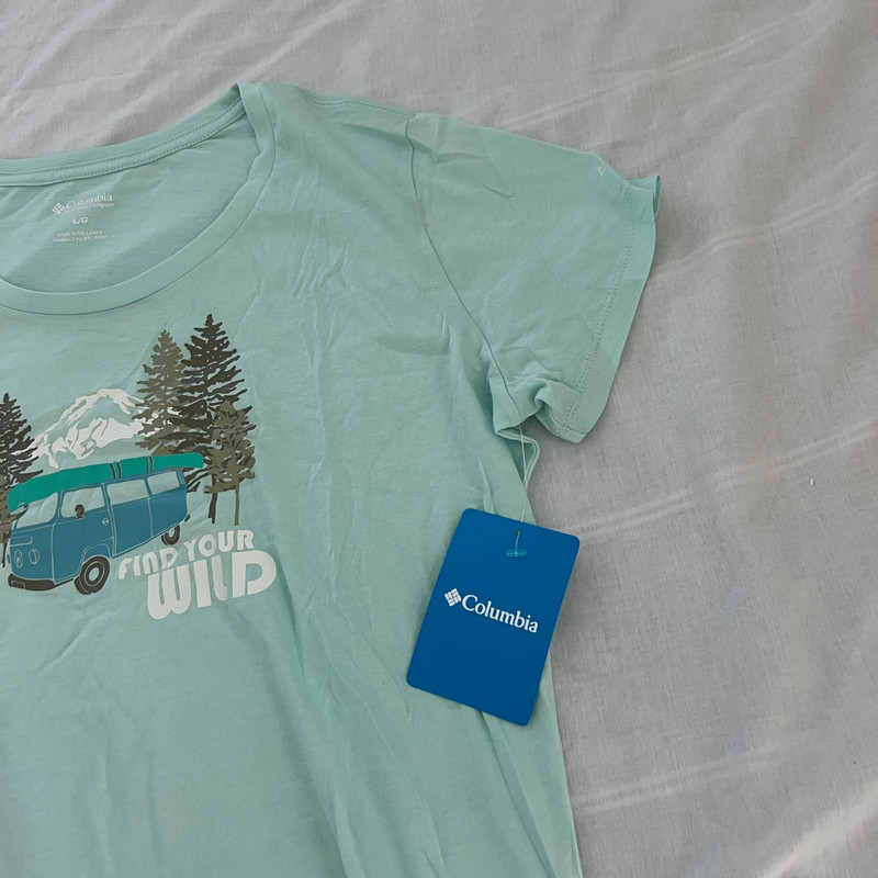 Columbia ‘Find Your Wild’ graphic tee 3