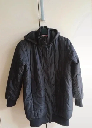 Cappotto piumino bambina, marque: Nero, état: Très bon état, taille: 9 ans / 134 cm, 7,00 €, 8,05 € Protection acheteurs incluse