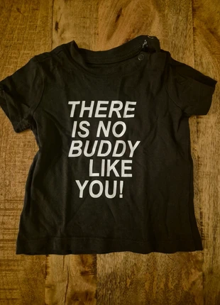 Tshirt - korte mouwen, merk: H&M, staat: Heel goed, maat: 3-6 maanden / 62 cm, € 1,00, € 1,75 inclusief Kopersbescherming