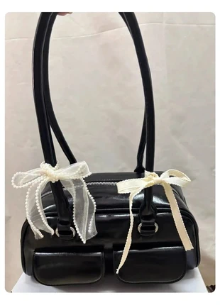Sac à main noir simili-cuir, marque: Glamour, état: Très bon état, 30,00 €, 32,20 € Protection acheteurs (Pro) incluse
