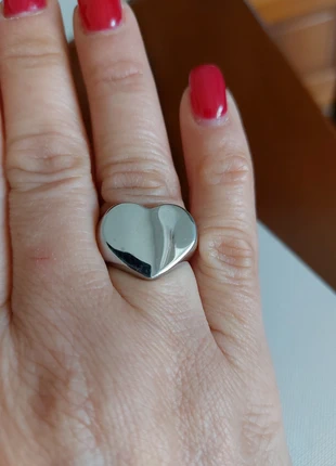 Anello cuore acciaio. Come nuovo , marque: Acciaio, état: Très bon état, taille: 16,5 mm, 3,00 €, 3,85 € Protection acheteurs incluse