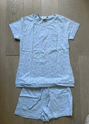 Pyama dames Eskimo, merk: Eskimo, staat: Nieuw zonder prijskaartje, maat: S / 36 / 8, € 6,00, € 7,00 inclusief Kopersbescherming