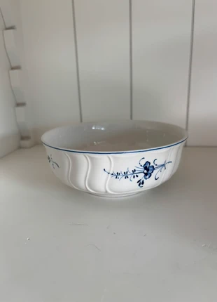 Alt Vieux Luxembourg hoog rond schaaltje 14,5 cm, merk: Villeroy & Boch, staat: Heel goed, € 10,00, € 11,20 inclusief Kopersbescherming