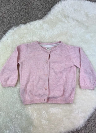Cardigan Rose H&M, marque: H&M, état: Très bon état, taille: 6-9 mois / 68 cm, 4,00 €, 4,90 € Protection acheteurs (Pro) incluse