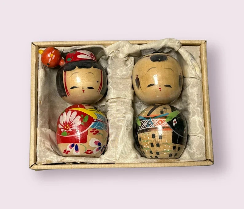 4" Kokeshi Doll Couple Man Woman in Original Box 1