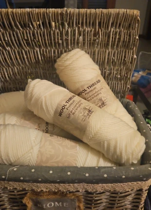 Set 5 gomitoli Australiana Panna, brand: Lana, condizioni: Nuovo con cartellino, €13.90, €15.30 include la Protezione acquisti