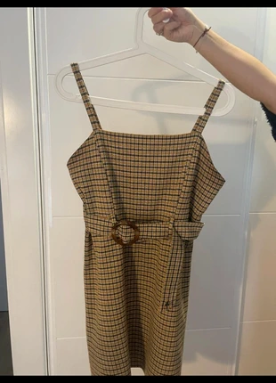 Vestido mostaza de cuadros del Primark, marca: Primark, estado: Nuevo sin etiquetas, tamaño: L / 40 / 12, 8,00 €, 9,10 € Protección al comprador incluida