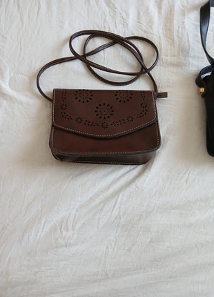 Petit sac bandoulière, marque: Petit, état: Neuf sans étiquette, 5,00 €, 5,95 € Protection acheteurs incluse