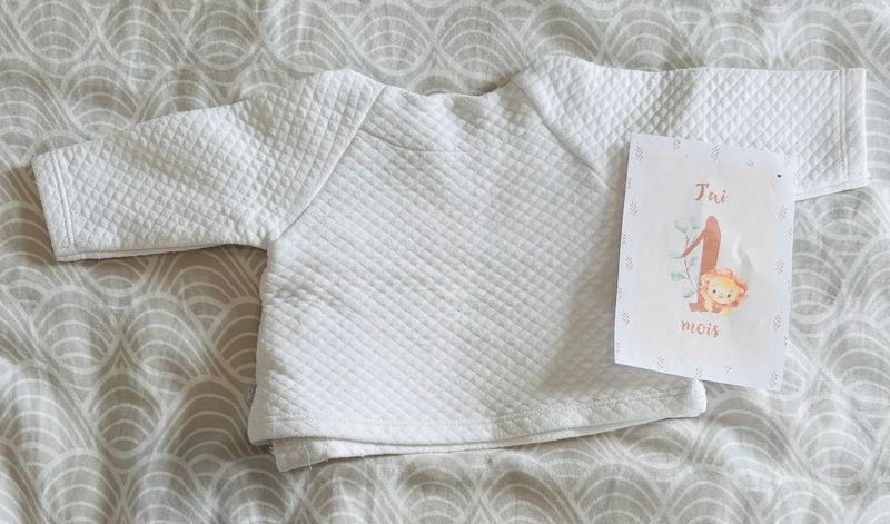 👶 Brassière bébé – Obaïbi – 1 mois 👶 - photo numéro 2