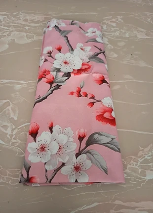 Tissu Sakura, marque: SAKURA, état: Très bon état, 3,00 €, 3,85 € Protection acheteurs (Pro) incluse