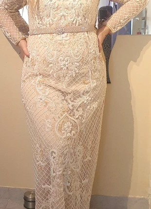 Caftan couleur nude et blanche, merk: DEUX, staat: Nieuw zonder prijskaartje, maat: S / 36 / 8, € 80,00, € 84,70 inclusief Kopersbescherming