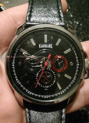 Montre Karbure