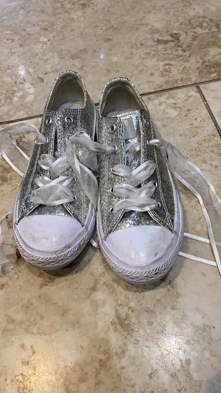 Ladies silver converse on sale trainers